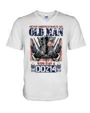 Never Underestimate Old Man Veteran V-Neck T-Shirt tile