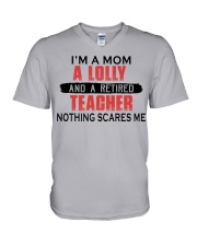 i'm a mom Lolly V-Neck T-Shirt tile