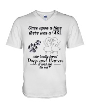 Girl Love llamas V-Neck T-Shirt tile