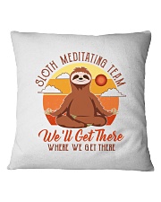 Sloth Medtating Team1 Square Pillowcase tile