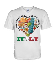 Italy A Piece Of My Heart MR0195 V-Neck T-Shirt tile