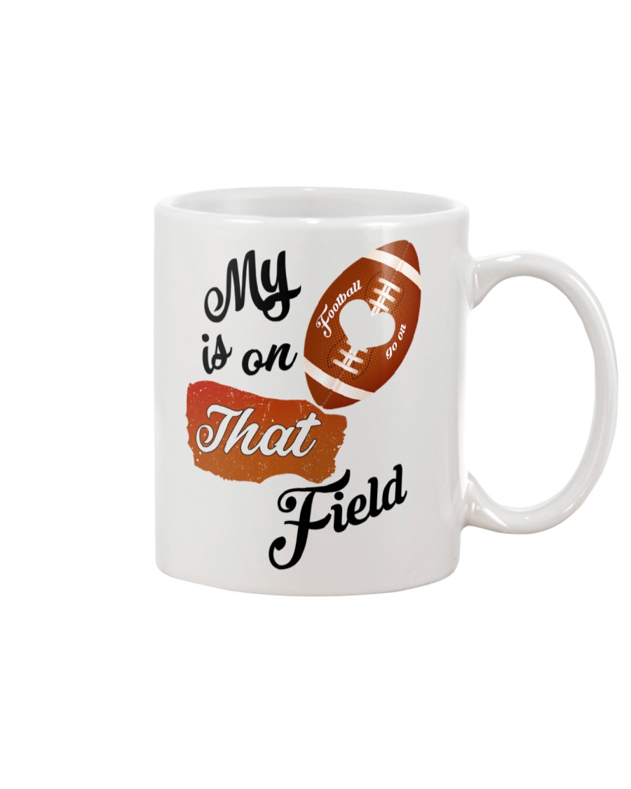 Football - My heart is on that field 1906L Mug