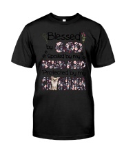 Chihuahua Protected 2006 Classic T-Shirt thumbnail