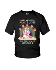 Bake and love Youth T-Shirt thumbnail