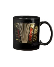 Accordion Real Mug front