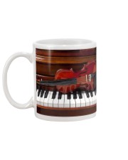 Violin with piano Mug back