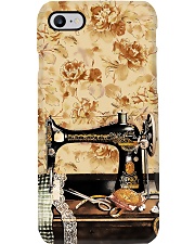 Vintage Daisy Sewing Machine Phone Case i-phone-7-case