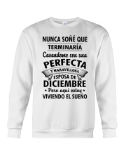 Maravillosa Esposa Diciembre Crewneck Sweatshirt thumbnail