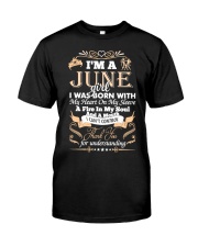 TD jun girl Classic T-Shirt thumbnail