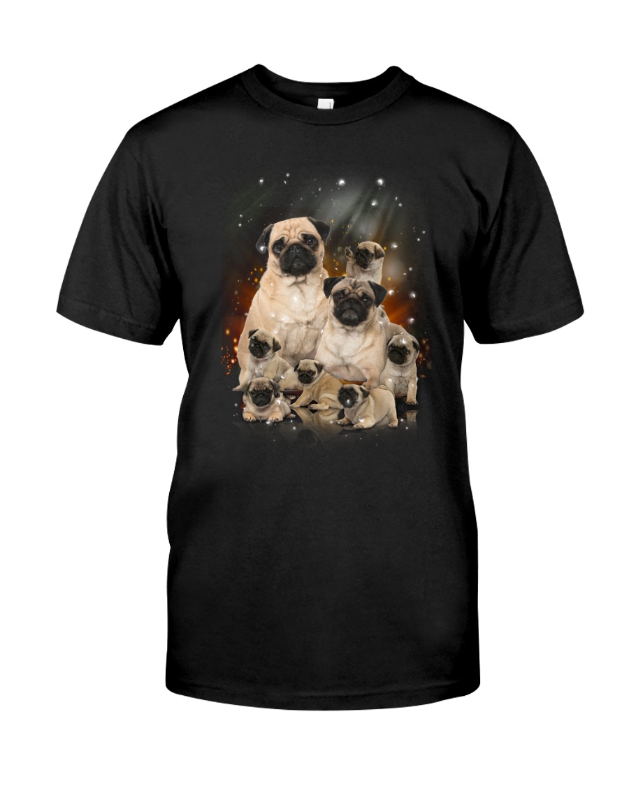 GAEA - Pug Happy Family 1904 Classic T-Shirt