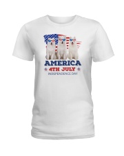 Samoyed 4th7 0706 Ladies T-Shirt thumbnail