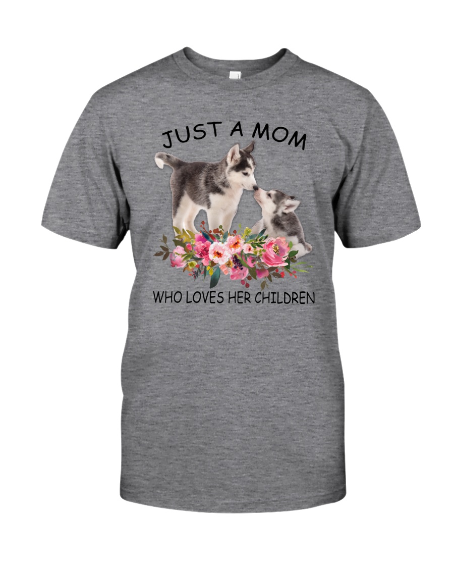 GAEA Siberian Husky Mom 1204 Classic T-Shirt