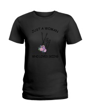 Skiing Love Woman 2104 Ladies T-Shirt thumbnail