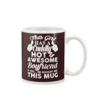 This girl has a cuddly hot and awesome boyfriend Mug thumbnail