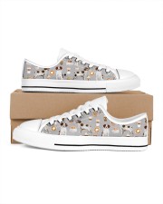 Brittany Spaniel Men's Low Top White Shoes thumbnail