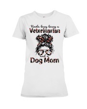 VETERINARIAN Premium Fit Ladies Tee tile