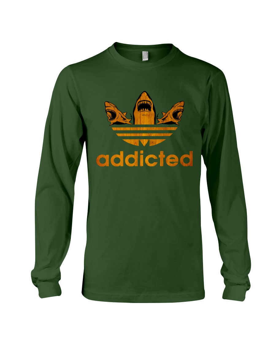 ADDICTED TO SHARK Long Sleeve Tee