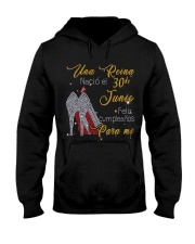 una reina-30-guocdoi-yellow-T6 Hooded Sweatshirt thumbnail
