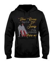 una reina-25-guocdoi-yellow-T6 Hooded Sweatshirt thumbnail