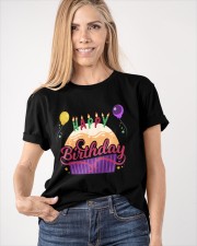 Asset 1877100 Classic T-Shirt apparel-classic-tshirt-lifestyle-front-100