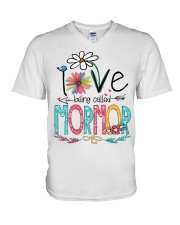 Mormor Art V-Neck T-Shirt tile