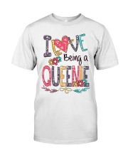 I Love Being a Queenie Font Art Classic T-Shirt front