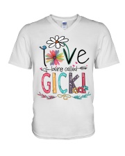 Gicki Art V-Neck T-Shirt tile