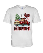 I love being a Grandmama truck red xmas V-Neck T-Shirt tile