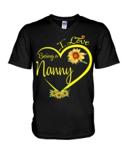 I love being a Nanny rv1 V-Neck T-Shirt tile