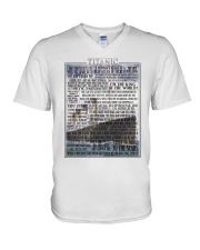 titani-quotes-lqt-nna V-Neck T-Shirt tile