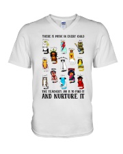 music teacher find it lqt lbs V-Neck T-Shirt tile