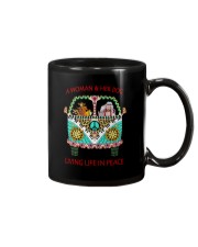 Dog - Living life in peace Mug thumbnail