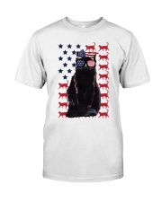 Black Cat USA Flag T5TO Classic T-Shirt front