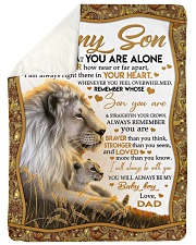 NEVER FEEL THAT YOU ARE ALONE Sherpa Fleece Blanket tile
