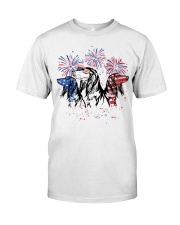 Dog US Saluki Classic T-Shirt front