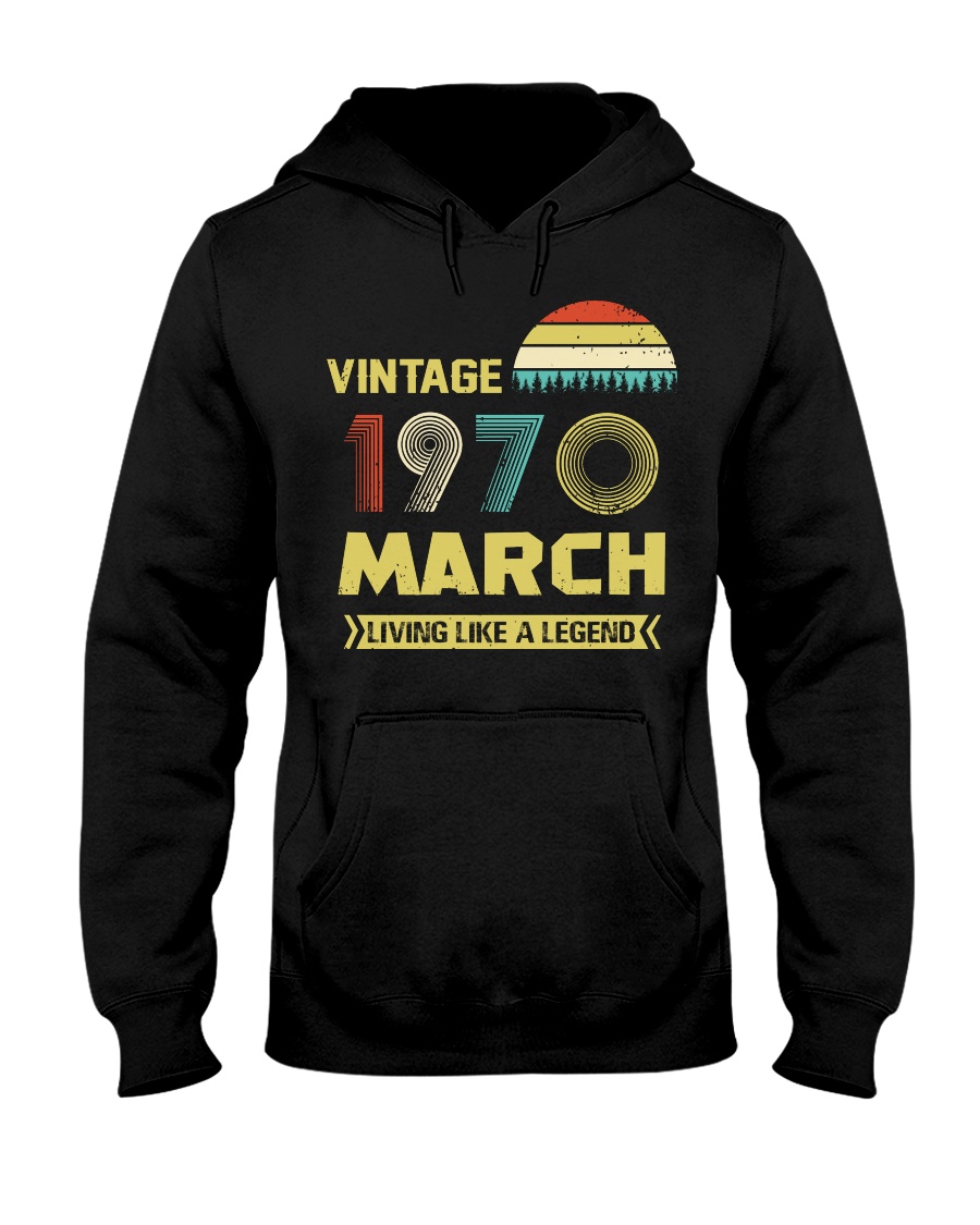 LIVING 70 3 Hooded Sweatshirt