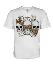 Skull 3 Skulls V-Neck T-Shirt tile