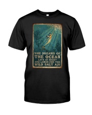 Mermaid She Dreams Of The Ocean Classic T-Shirt tile