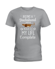 Dachshund mom Ladies T-Shirt thumbnail