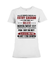 LO SIENTO CHICAS ESTOY CASADO Premium Fit Ladies Tee tile