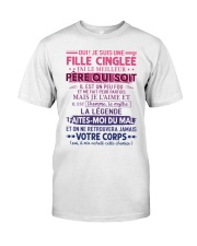 OUI JE SUIS UNE FILLE CINGLEE Classic T-Shirt tile