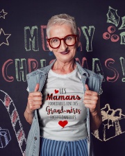 LES MAMANS FORMIDABLES Ladies T-Shirt lifestyle-holiday-crewneck-front-3