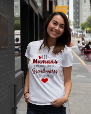 LES MAMANS FORMIDABLES Ladies T-Shirt lifestyle-women-crewneck-front-5