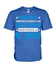 Nurse never understimate an old man V-Neck T-Shirt tile