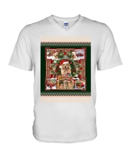 Golden Retriever we wish you a merry Christmas - for Golden Retriever lover V-Neck T-Shirt tile