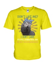 Parrot don't like me I don't care for parrot lover V-Neck T-Shirt tile