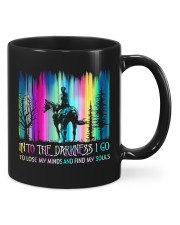 into the darkness i go Mugs tile
