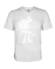 Chicken pot pie V-Neck T-Shirt tile