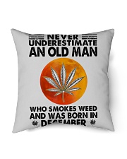 December Indoor Pillow tile