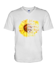 Elephant 1599 V-Neck T-Shirt tile